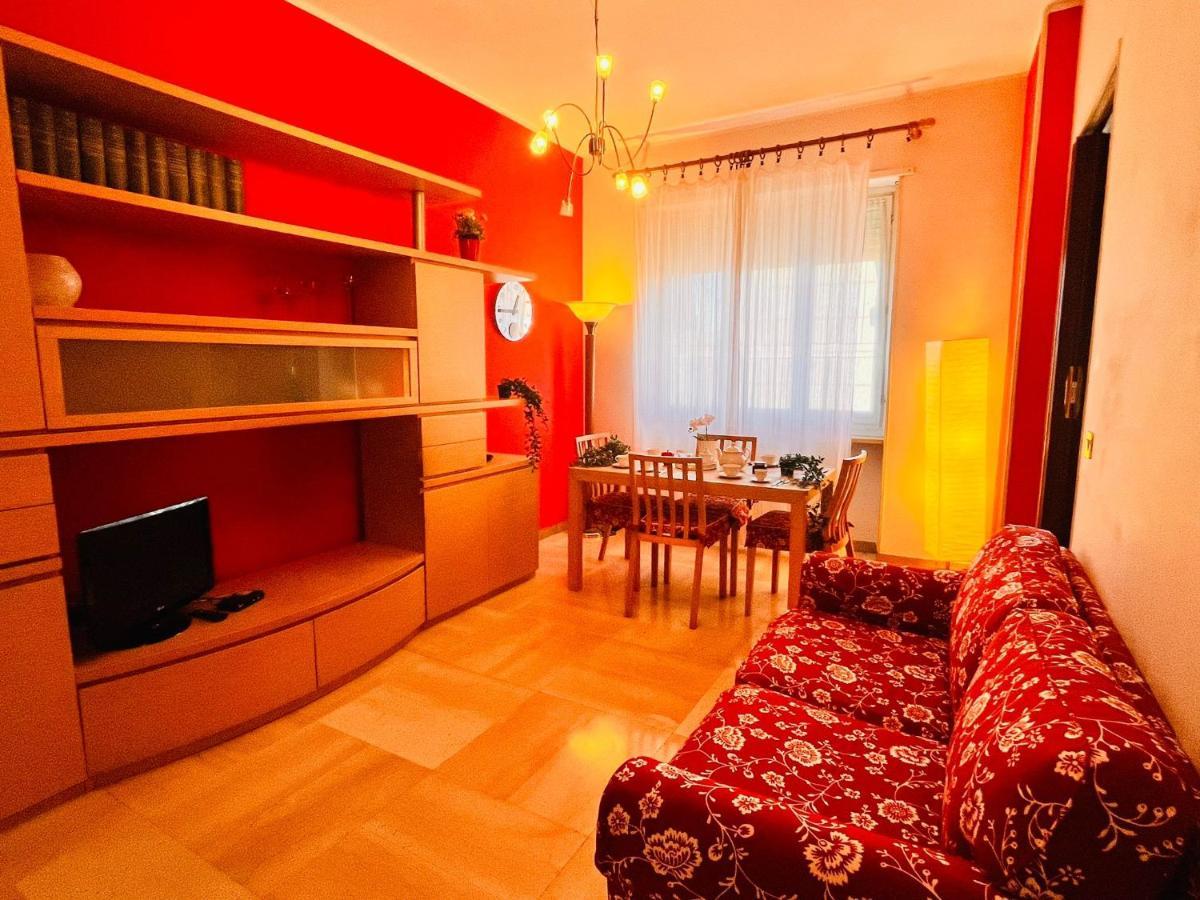 Sky Apartment A Due Passi Dalla Stazione Collegno Ngoại thất bức ảnh