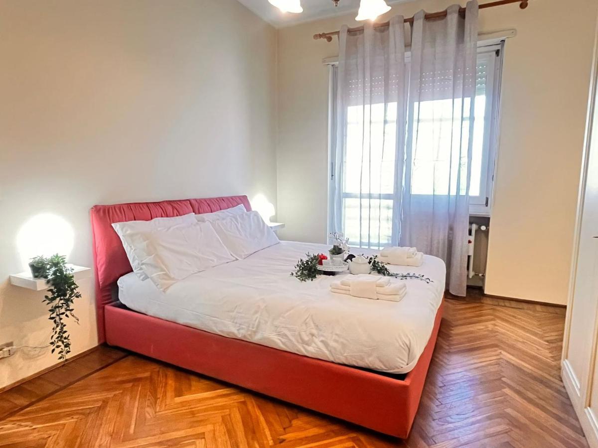 Sky Apartment A Due Passi Dalla Stazione Collegno Ngoại thất bức ảnh