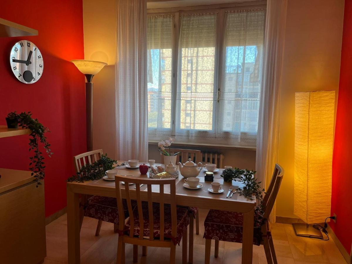 Sky Apartment A Due Passi Dalla Stazione Collegno Ngoại thất bức ảnh