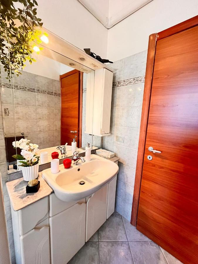 Sky Apartment A Due Passi Dalla Stazione Collegno Ngoại thất bức ảnh